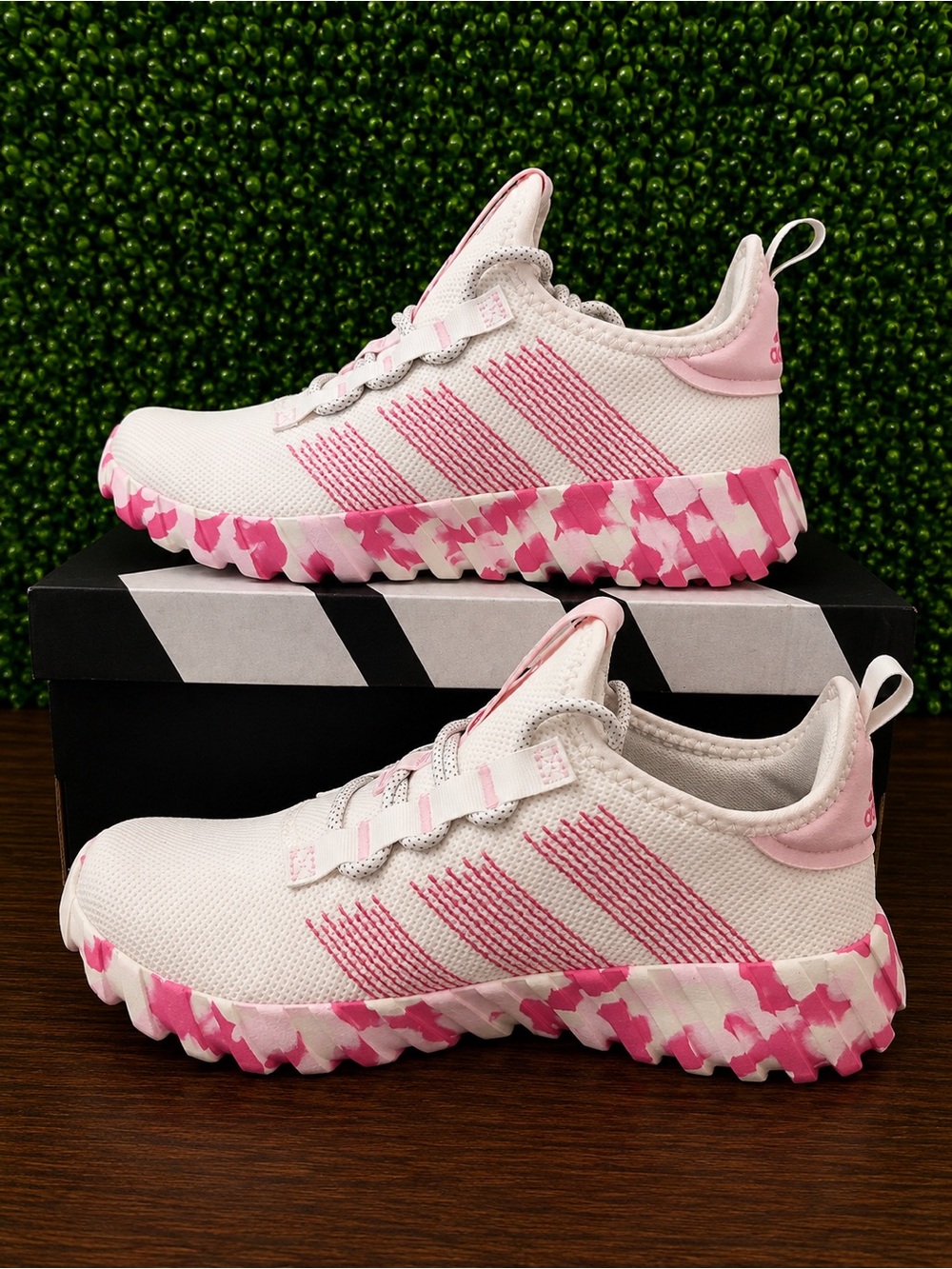 adidas Kaptir Flow K White and Pink Colorway JR0427 NWB Sizes Youth 5 and 5.5